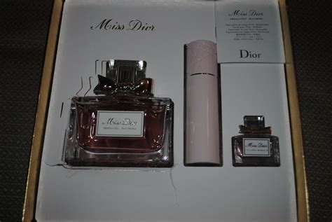 perfume dior set|dior absolutely blooming gift set.